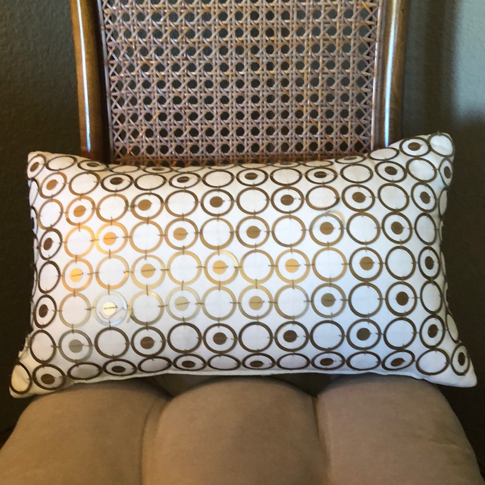 Ivory Gold Metal Patterned Lumbat Pillow